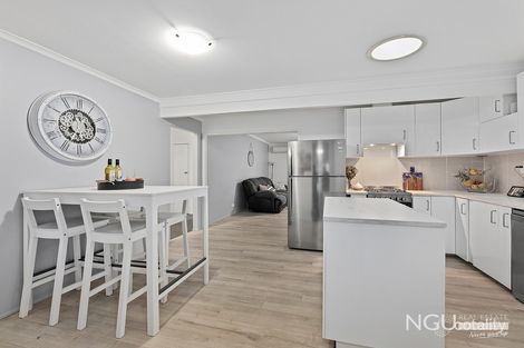 Property photo of 11 Dorsey Crescent Bundamba QLD 4304