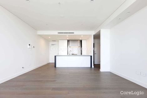 Property photo of 1912/13-17 Verona Drive Wentworth Point NSW 2127