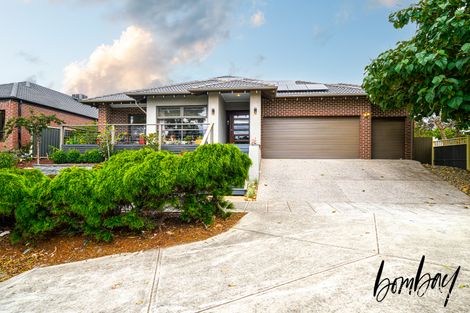 Property photo of 5 Denarau Place Craigieburn VIC 3064