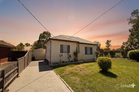63 Carpenter St, Colyton, NSW 2760