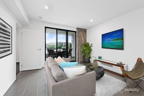 Property photo of 2/35 Clarence Road Indooroopilly QLD 4068
