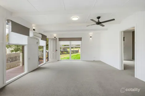 Property photo of 56 Main Road Paynesville VIC 3880