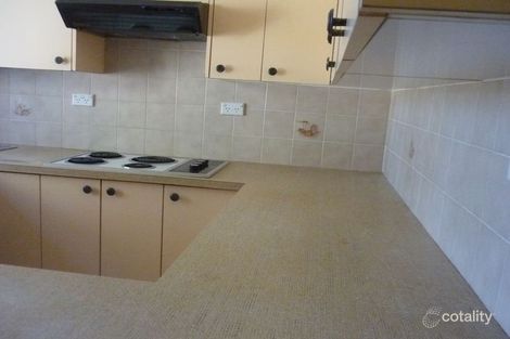 Property photo of 8 Cranbrook Crescent Killarney Vale NSW 2261