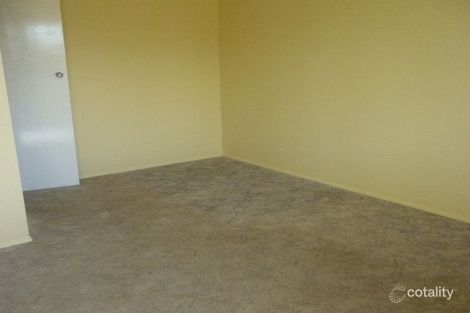 Property photo of 8 Cranbrook Crescent Killarney Vale NSW 2261