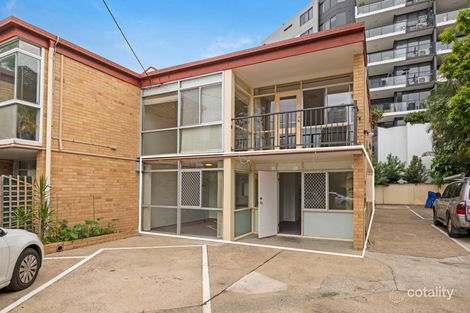 Property photo of 3/8 Darrambal Street Surfers Paradise QLD 4217