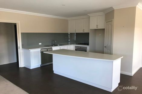 Property photo of 2/17 Swinburne Drive Wangaratta VIC 3677