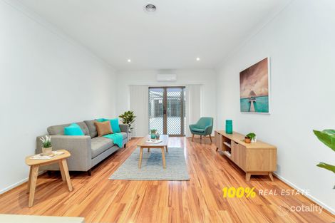 Property photo of 18 Andover Lane Craigieburn VIC 3064