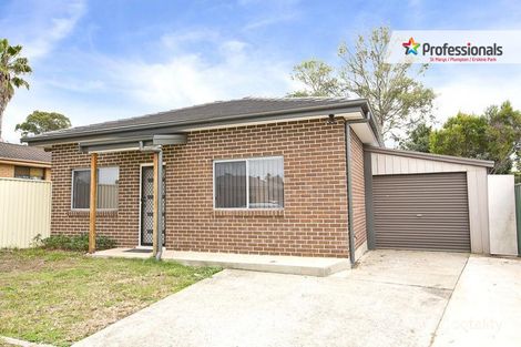 Property photo of 2 Nathan Crescent Dean Park NSW 2761
