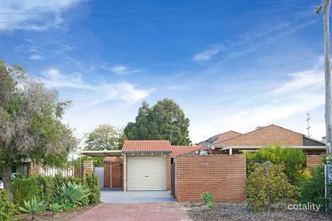 1/4 Chich Pl, Cannington, WA 6107