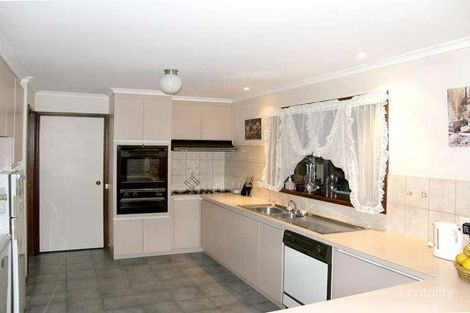 Property photo of 26 Bayview Road Tooradin VIC 3980