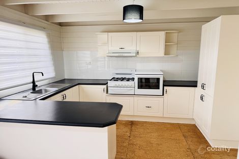 Property photo of 16 Collier Street Woodend VIC 3442