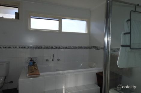 Property photo of 22 Abbott Street Moe VIC 3825
