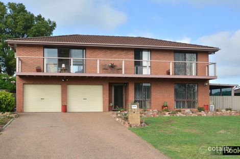 9 Valley Dr, Tenambit, NSW 2323