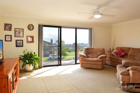 Property photo of 9 Valley Drive Tenambit NSW 2323
