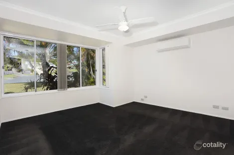 Property photo of 31 Centurion Crescent Nerang QLD 4211