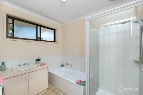 Property photo of 3/233 Mackenzie Street West Kangaroo Flat VIC 3555