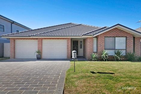 4 Border Cl, Elderslie, NSW 2570