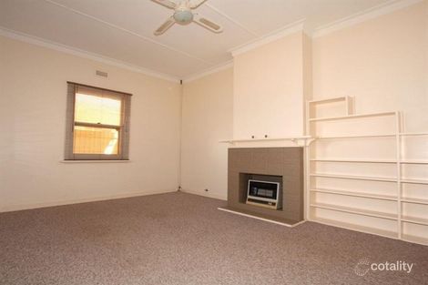 Property photo of 36 Wodonga Avenue Loxton SA 5333