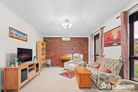 Property photo of 45 Ovens Road Thornlie WA 6108