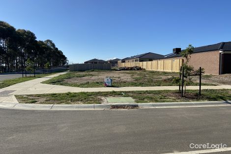 Property photo of 16 Landrace Way Clyde North VIC 3978