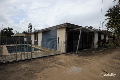 Property photo of 25 Bathurst Street Elliott Heads QLD 4670