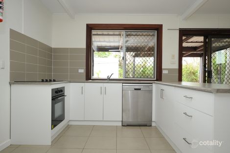 Property photo of 25 Bathurst Street Elliott Heads QLD 4670
