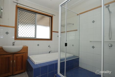 Property photo of 25 Bathurst Street Elliott Heads QLD 4670