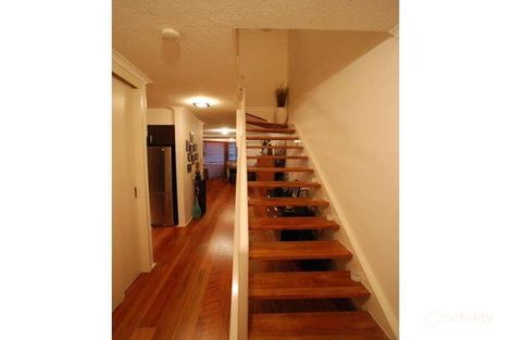 Property photo of 21/27 Queens Road Melbourne VIC 3004