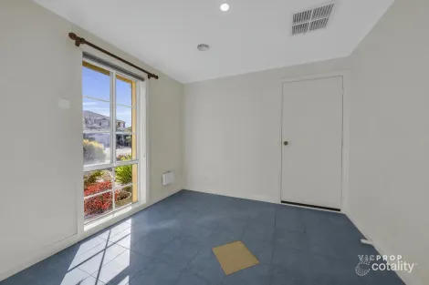 Property photo of 20 Perkins Grove Burnside VIC 3023