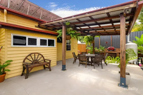 Property photo of 44 Young Street Gympie QLD 4570