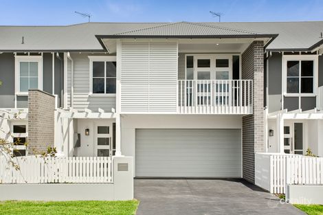 24 Helsham St, Catherine Field, NSW 2557