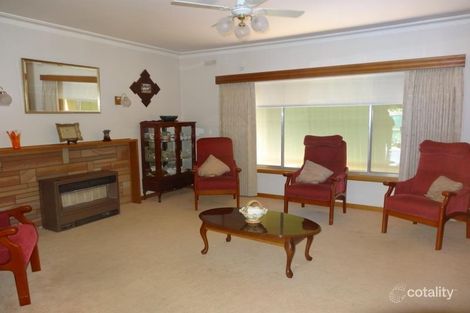 Property photo of 8 Hynam Avenue Kangaroo Flat VIC 3555