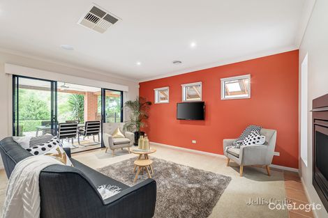 Property photo of 8 Bellbird Drive Lilydale VIC 3140