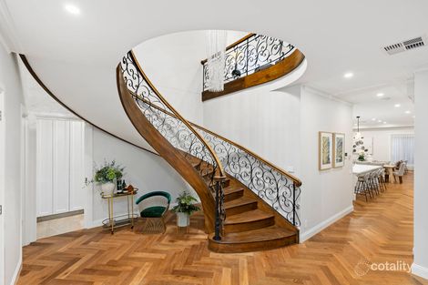 Property photo of 127 Winfield Road Balwyn North VIC 3104