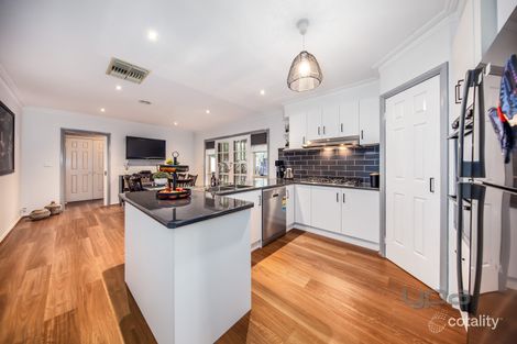 Property photo of 17 Mankina Circuit Delahey VIC 3037