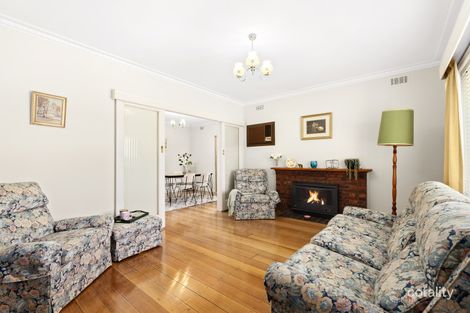 Property photo of 162 Nell Street Greensborough VIC 3088