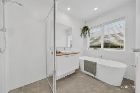 Property photo of 6 Wanderer Road Sunbury VIC 3429