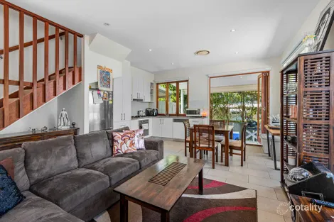 Property photo of 3/26 Eversley Terrace Yeronga QLD 4104