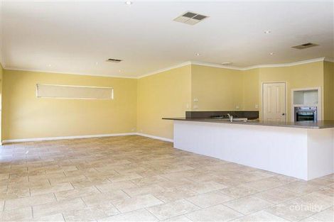 Property photo of 2 Verona Street Hocking WA 6065