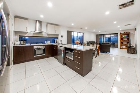 Property photo of 14 Stately Drive Cranbourne East VIC 3977
