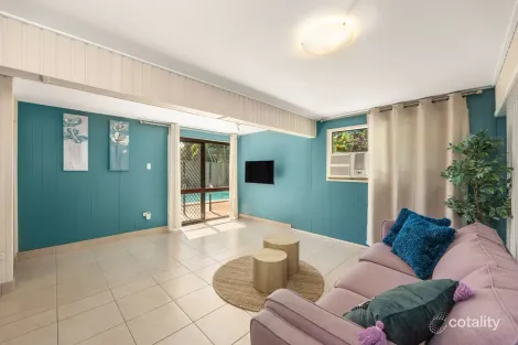 Property photo of 6 Estate Road Jamboree Heights QLD 4074
