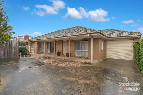 2/8 Moonah Way, Mount Martha, VIC 3934