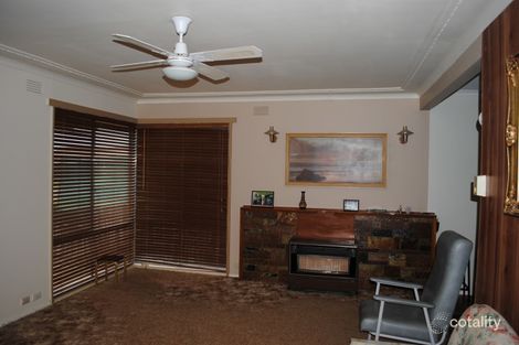 8 Albert St, Maryborough, VIC 3465