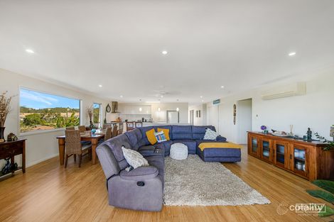 Property photo of 17 Mahogany Way Lammermoor QLD 4703