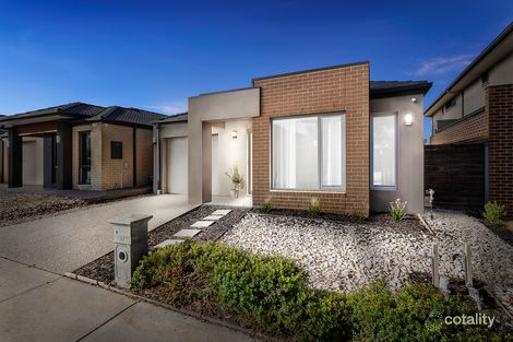 Property photo of 15 Blacksmith Way Clyde North VIC 3978