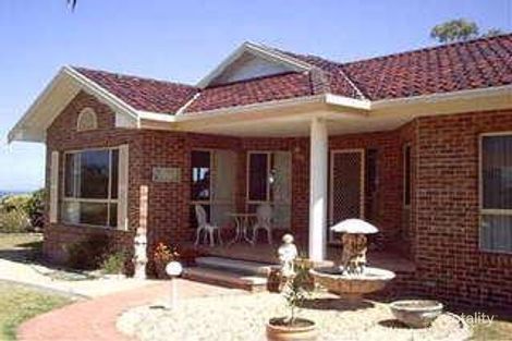 Property photo of 1 Stefan Close Emerald Beach NSW 2456