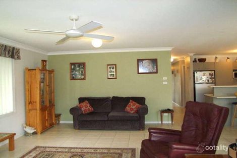 Property photo of 2/100 Casey Drive Hunterview NSW 2330