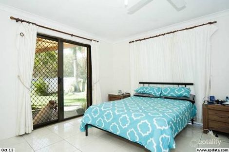 Property photo of 2/7 Jessica Court Arundel QLD 4214