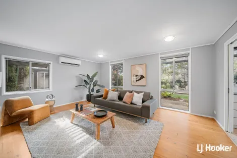 Property photo of 49 Crofts Crescent Spence ACT 2615