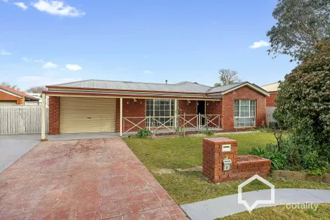 6 Druid Pl, Strathfieldsaye, VIC 3551